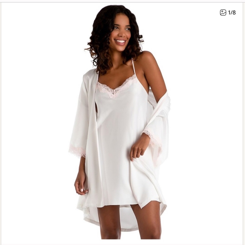 Bridal Silky Lace-Trim White Satin Chemise & Robe Set S